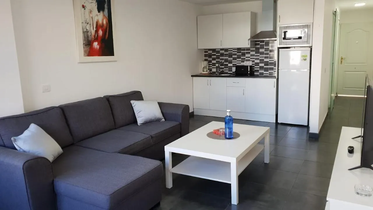 Apartament 5' Cc Yumbo San Bartolome de Tirajana  0*, San Bartolome de Tirajana (Gran Canaria) Spain