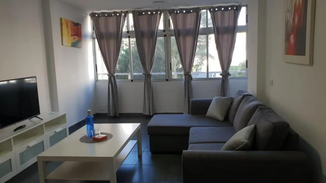 Apartament 5' Cc Yumbo San Bartolome de Tirajana  Apartment San Bartolome de Tirajana (Gran Canaria)